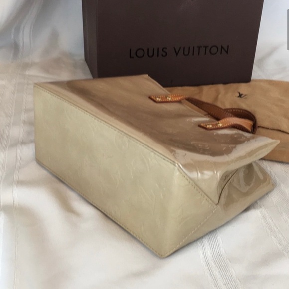 Louis Vuitton Vernis Tote with Box and Dust Bag - Picture 4 of 8